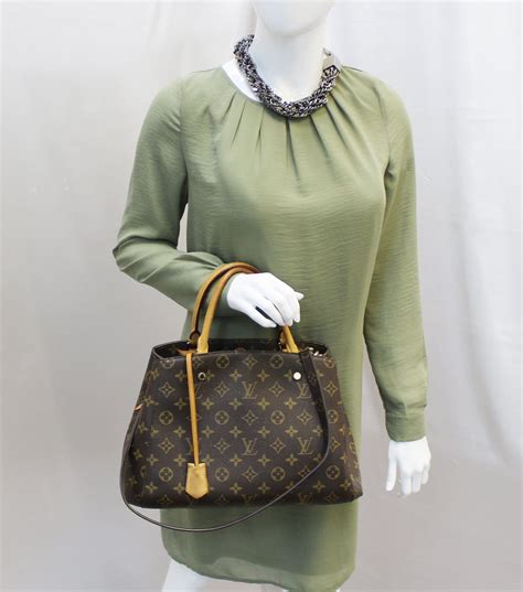 louis vuitton montaigne monogram canvas mm 607514